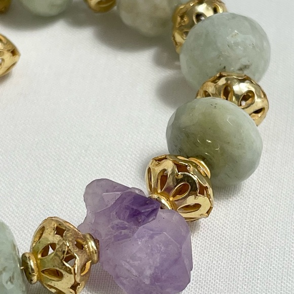 Prehnite and Amethyst bracelet - Picture 3 of 7